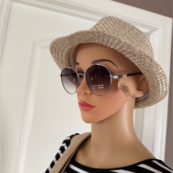 FRYE & CO Women’s Silver Tone Round Metal Frame Sunglasses main image 8